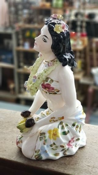 VINTAGE 1950s Porcelain HAWAIIAN HULA GIRL TIKI DECANTER MUSIC BOX 2