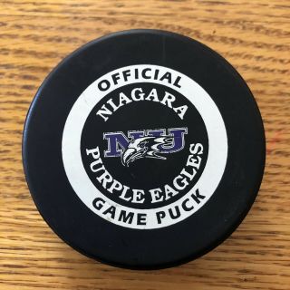 Niagara University Cha Game Puck 1999 - 2006 College Hockey Ncaa Atlantic Hockey