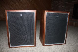 Pioneer Cs - 53 Speakers (set Of 2) Vintage 1974,  Walnut Case,  40 Watts Gwc