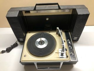 Vintage 1960s Ge General Electric Wildcat Portable Record Player Turntable