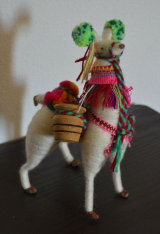 Peru Hand Made Alpaca Wool Llama Figurine With Pac 6 Inches Dsc_0355
