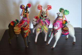 Peru Hand Made Alpaca Wool Llama Figurine With Pac 6 Inches DSC_0355 3