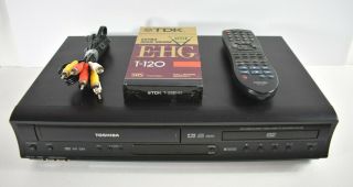 Toshiba Vhs Vcr Dvd Combo Player With Remote & Blank Tape Model Sd - K220u