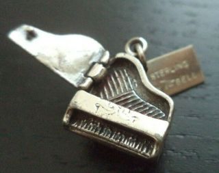 Vintage Estate Signed Sterling Silver By Bell Opening Piano 1/2 " Charm G15j