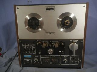 Vintage Akai Gx M - 11d Reel To Reel - Sound As - Is -