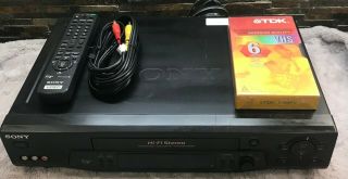 Sony Vcr Vhs Player Slv - N71 With Remote