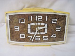 Vintage Retro General Electric Ge Yellow Kitchen Wall Clock 5 " X 8 " Model 2191