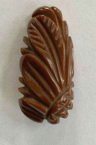 Vintage Bakelite Carved Dark Cherry Brown Fur Sweater Scarf Dress Clip Leaf