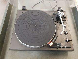 Turntable Technics Sl - 1900 Fully Automatic Direct Drive Spins No Stylus