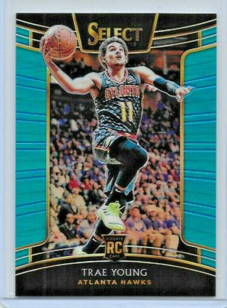 2018 - 19 Panini Select Basketball Trae Young Blue Prizm Rookie Refractor 213/299