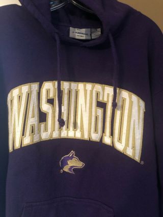 Washington Huskies Purple Hoodie Size L. 2
