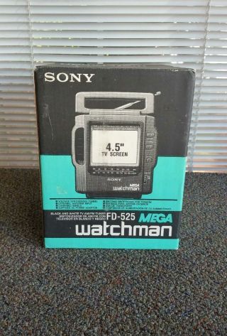 Sony Watchman Fd - 525 Black & White Tv / Radio Nos Nib -