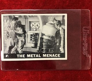 1966 Lost In Space 21 The Metal Menace,  Vintage Topps Card