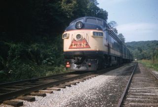 Red Kodachrome Slide Of Train Engine 621 On L&n Rr 1950s