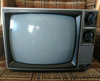 Vintage 1988 Emerson 12  Black & White Vhf Uhf Television Model B112