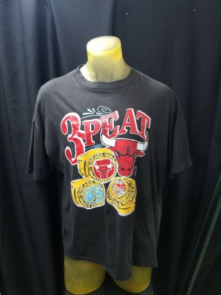 Vintage Chicago Bulls 3 Peat T Shirt Size Xl