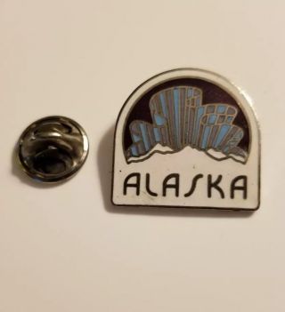 Vintage Alaska Souvenir Hat Lapel Enamel Pin Glacier Iceberg