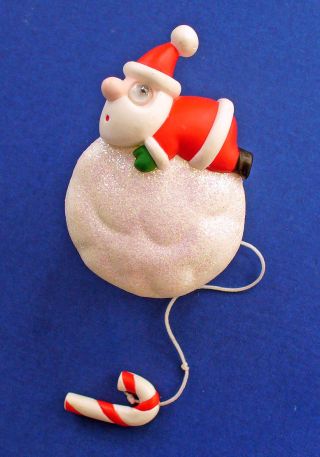 Hallmark Pin Christmas Vintage Wind Up Santa On Snowball Holiday Brooch