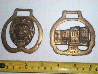 Vtg Buckingham Palace & Loin Head Horse Brass Medallion Ornaments Bridle England