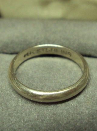 Vtg Estate Jewelry UNCAS Sterling Silver.  925 WEDDING BAND RING Size 5 3