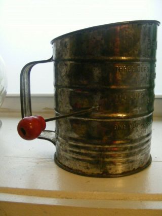 Vintage Bromwell’s 3 Cup Flower Sifter With Red Wooden Handle,  Made In Usa
