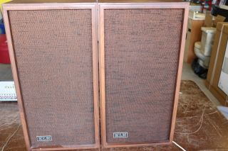 2 Klh Vintage Speakers Model 17