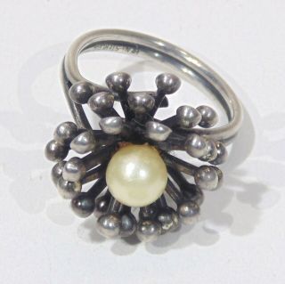 Vintage Signed Beau Sterling Silver Faux Pearl Atomic Era Flower Ring Size 5.  5