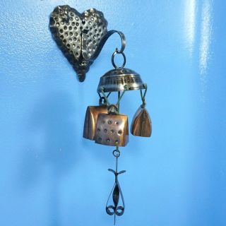 Swiss Decorative Bronzed Iron Shop/door Bells Wind Chime Glockenspiel Heart Vtg