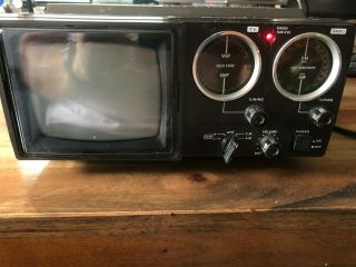 WEBCOR Vintage Portable Television 5TV - 521R B/W TV AM FM 1978 2