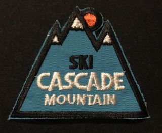 Cascade Mountain Vintage Skiing Ski Patch Wisconsin Resort Souvenir Travel