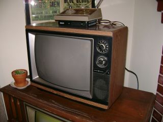 Vintage Ge General Electric Tv Television Crt Knob Tube Gaming Retro 17 "