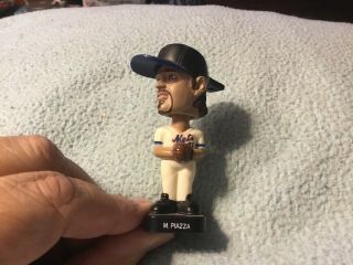 York Mets Mike Piazza Mini Bobblehead 2002 Post Cereal Mlb Figure Player