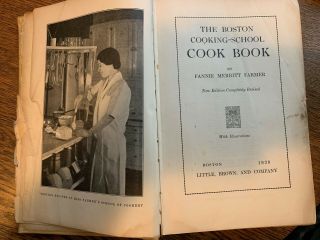 VINTAGE THE BOSTON COOKING SCHOOL COOKBOOK FANNIE MERRITT FARMER 1930 FIRST REV 3