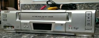 Sanyo Vcr 4 - Head Vhs,  Tuner Hifi Stereo Vwm - 700,  Av Cables