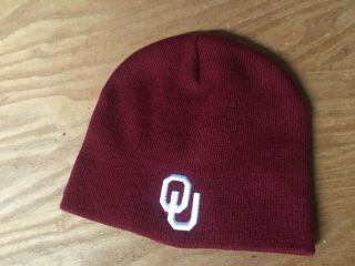 Ou Oklahoma Sooners Embroidered Crimson Red Stocking Cap Winter Beanie Hat Euc