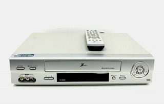Zenith Vcs442 Vhs Vcr Cassette Player With Remote.