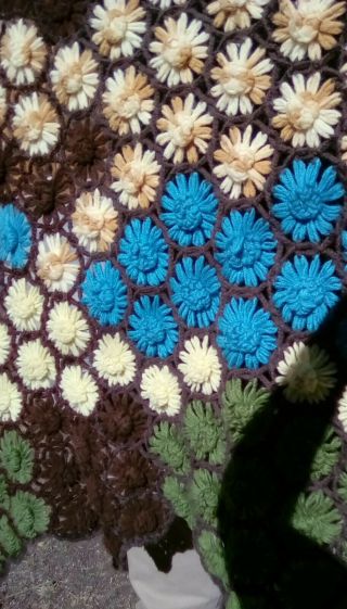 Vtg Handmade Crochet Throw Blanket Afghan Blue Brown Green Yellow 3d Flowers