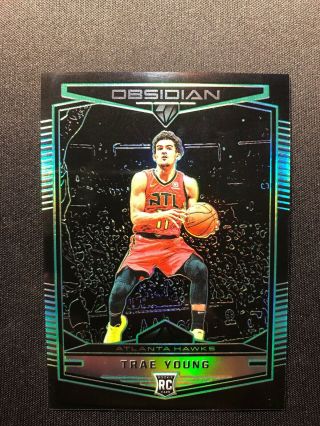 2018 - 19 Obsidian Basketball Trae Young Rookie Card Green Prizm Rc 2/15 Ssp 