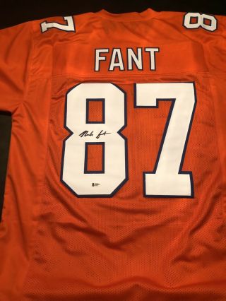 Noah Fant Signed Denver Broncos Jersey (beckett) 2019 1st Rd Draft Pick T.  E.