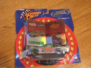 Winners Circle 18 Bobby Labonte Muppet Car Nascar Team Collector Cards Diecast
