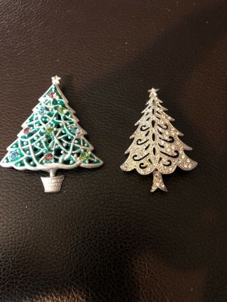 Vintage Designer Signed Rhinestone Christmas Tree Pin Brooch