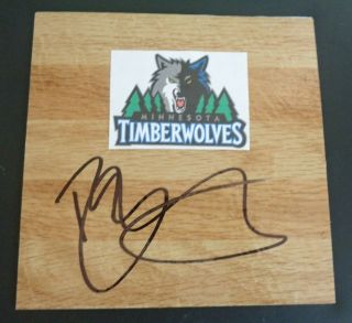 Ryan Saunders Minnesota Timberwolves Basketball Signed Vinyl Floor Tile 6x6 Nba