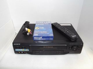 Sony Slv - N51 Hifi Stereo Vcr Vhs Player With Remote,  Cables,  Tapes