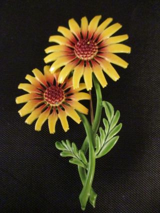 Vintage Hedy Hedison Signed Enamel Yellow Daisy Flowers Brooch Pin