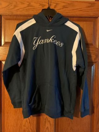 Nike York Yankees Hoodie Youth Size Xl