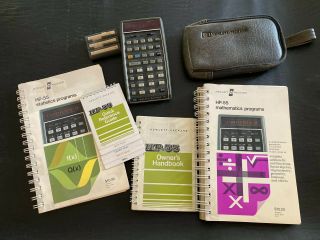 Hewlett Packard Hp 55 Scientific Calculator,  Case & 4 Books -