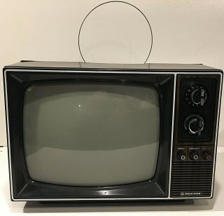 Vintage Goldstar Tv B&w Portable 12 " Model Vr - 230 Television 1979 Retro Woodgrain
