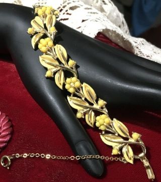 Vintage Coro Yellow Enamel Leaf Link Designed Bead Accents Metal Bracelet7in.