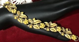 Vintage Coro Yellow Enamel Leaf Link Designed Bead Accents Metal Bracelet7in. 2