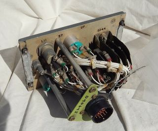 American Airlines Boeing 727 Pilot ' s Cabin Attendant Call Control Panel Assembly 2